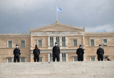 Απαγορεύονται επτά συγκεντρώσεις που είχαν προγραμματιστεί για την 25η Μαρτίου