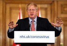 Κορωνοϊός: Ο Τζόνσον καλεί τους Βρετανούς να σταματήσουν «κάθε περιττή κοινωνική επαφή»