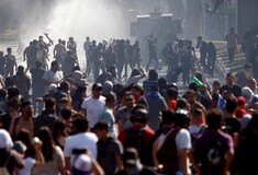 «Είμαστε σε πόλεμο»: Η Χιλή σε κατάσταση εκτάκτου ανάγκης - Συνεχίζονται ταραχές και λεηλασίες