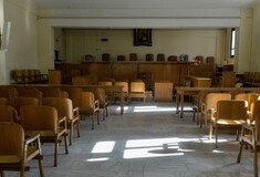 Πέτσας: Στις 27 Απριλίου ανοίγουν υποθηκοφυλακεία, δικαστήρια
