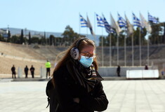 Κορωνοϊός: Βίντεο αποκαλύπτει πόσα σταγονίδια σάλιου μένουν στον αέρα με και χωρίς μάσκα