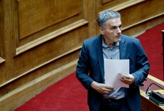 Τσακαλώτος: Η ΝΔ δεν νιώθει άνετα με όσους βλέπουν Netflix, διαμαρτύρονται και έχουν καλλιτεχνικές ανησυχίες