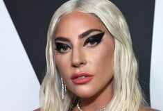 «Ρατσιστής και ηλίθιος»: Η Lady Gaga επιτίθεται στον Τραμπ για τον Τζορτζ Φλόιντ