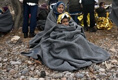 DW: 120.000 πρόσφυγες έτοιμοι να μετακινηθούν προς την Ελλάδα