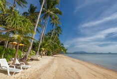 Έρημες παραλίες, άδεια μπαρ: Τεράστιο το πλήγμα του κορωνοϊού στον τουρισμό της Ταϊλάνδης