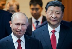 Κορωνοϊός: Κίνα και Ρωσία σε μέτωπο κατά Τραμπ - Καταδικάζουν τις προσπάθειες πολιτικοποίησης της πανδημίας