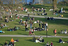 Ανοσία της αγέλης - Η Σουηδία επιμένει πως πετυχαίνει και είναι λύση, αλλά πως δεν το κάνει στρατηγικά