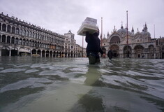 Απόγνωση - Η Βενετία «πνίγεται» ξανά
