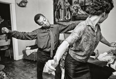 «Ακούγεται σα βάλσαμο!»: Μια playlist 32 ωρών με τη συλλογή δίσκων του James Baldwin
