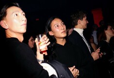 Μοντέλο κατηγορεί τον σχεδιαστή Alexander Wang για σεξουαλική επίθεση: «Είναι αρπακτικό»