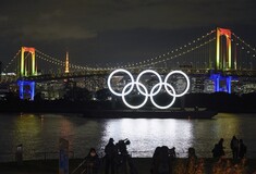 Οι τεράστιοι Ολυμπιακοί κύκλοι επέστρεψαν στο Τόκιο- «Οι Ολυμπιακοί αγώνες πλησιάζουν»