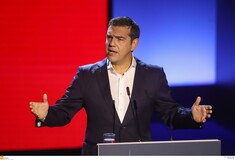 Τσίπρας: «Η κυβέρνηση εξελίσσεται σε μια μεγάλη απάτη» - Τα 11 μέτρα που προτείνει ο ΣΥΡΙΖΑ