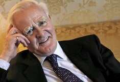 Ο Τζον Λε Καρέ πέθανε Ιρλανδός και απογοητευμένος με τη Βρετανία αποκάλυψε ο γιος του