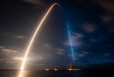 Φωτογραφίες: Ο πύραυλος της SpaceX έφτασε στον Διεθνή Διαστημικό Σταθμό