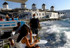 «Κρήτη εναντίον Μαγιόρκας»: Κούρσα Covid free νησιών στη Μεσόγειο για τουρίστες