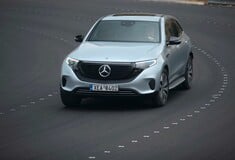 Mercedes EQC