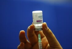 Εμβόλια για τον κορωνοϊό: Υπέρ της άρσης της πατέντας Πούτιν και Μακρόν- Αντιδρά το Βερολίνο