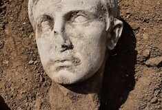 Σπουδαία ανακάλυψη στην Ιταλία: Αποκαλύφθηκε η μαρμάρινη κεφαλή του πρώτου Ρωμαίου Αυτοκράτορα - Ηλικίας 2.000 ετών 