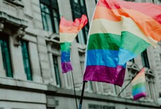 Ο κυβερνήτης της Μοντάνα υπέγραψε νομοσχέδιο που απαγορεύει τους transgender μαθητές σε αθλητικές ομάδες