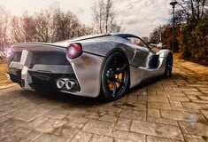 Πόσες Ferrari και Lamborghini πωλούνται κάθε μήνα στην Ελλάδα
