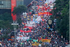 Βραζιλία: Χιλιάδες διαδηλωτές στους δρόμους κατά του Μπολσονάρο - Σχεδόν 16,5 εκατ. κρούσματα