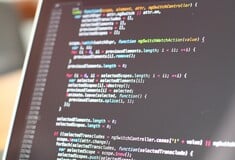 NFT του πηγαίου κώδικα του web πωλήθηκε έναντι 5,4 εκατ. δολαρίων