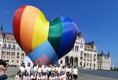 Ορμπάν: Η Ουγγαρία δεν θα αφήσει τους ΛΟΑΤΚΙ+ ακτιβιστές μέσα στα σχολεία