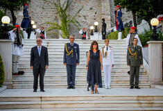 Επέτειος Αποκατάστασης της Δημοκρατίας: Μάγδα Φύσσα, Μπεκατώρου, Σπανούλης στους καλεσμένους της ΠτΔ