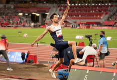 Μίλτος Τεντόγλου: Το άλμα στα 8.41 μέτρα που του χάρισε το χρυσό μετάλλιο - Βίντεο