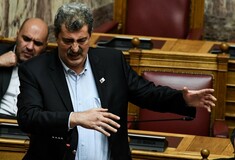 Αντιεμβολιαστικό κρεσέντο Πολάκη: «Η παραλλαγή Δέλτα δεν καλύπτεται από τα εμβόλια, προς τι τα μέτρα;»