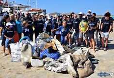 Πάνω από ένας τόνος απορρίμματα αφαιρέθηκε από τον βυθό της Δήλου