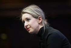 Η περίπτωση της Theranos, της Ελίζαμπεθ Χολμς και ενός από τα μεγαλύτερα σκάνδαλα στον τομέα της υγείας 
