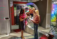 Η υπεύθυνη επικοινωνίας Βίκυ Κοκκίνη επισκέπτεται την έκθεση Body Worlds και μας περιγράφει! 