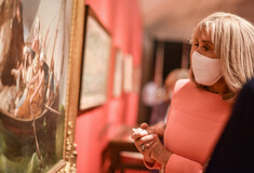 Η επίσκεψη της Μπριζίτ Μακρόν στο Μουσείο Μπενάκη και τα δώρα που της έκαναν (Φωτογραφίες)