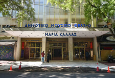 Ανοίγει ξανά η αυλαία στο ιστορικό θέατρο Ολύμπια - Το πρόγραμμα της καλλιτεχνικής περιόδου 2021 - 2022