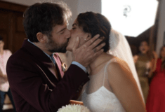 Κωστής Μαραβέγιας: Ομόφυλα ζευγάρια απαιτείστε ίσα δικαιώματα- Η πρώτη ανάρτησή μετά τον γάμο με την Τόνια Σωτηροπούλου
