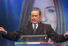 Ιταλία: Αθώος ο Μπερλουσκόνι για την υπόθεση των πάρτι μπούνγκα-μπούνγκα 