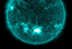 NASA: O Ήλιος εκτόξευσε μια ισχυρή ηλιακή έκλαμψη που θα φτάσει σύντομα στη Γη