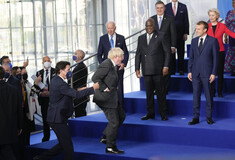 G20: Οι πρώτες εικόνες, οι περίεργες γκριμάτσες και οι αμήχανες στιγμές