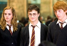 Το διάσημο «τρίο» του Χάρι Πότερ ξανά μαζί στην πρώτη επετειακή φωτογραφία