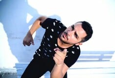 Συνελήφθη ο τραγουδιστής Κώστας Δόξας