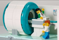 H Lego δωρίζει μαγνητικούς τομογράφους από τουβλάκια σε νοσοκομεία- Για να βοηθήσει μικρούς ασθενείς