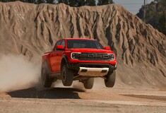 Ford Ranger Raptor: Ένα αρπακτικό για την άσφαλτο και το χώμα
