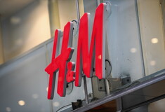 H H&M σταματά προσωρινά όλες τις πωλήσεις στη Ρωσία