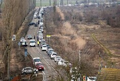 Πόλεμος στην Ουκρανία: Το κονβόι των Ελλήνων πέρασε τα σύνορα - «Η επιχείρηση Νόστος3 ολοκληρώθηκε επιτυχώς»