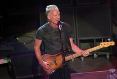 Ουκρανία - Ο Sting τραγουδάει το «Russians» «Η θλιβερή απόφαση εισβολής ενός ανθρώπου σε έναν μη απειλητικό γείτονα»