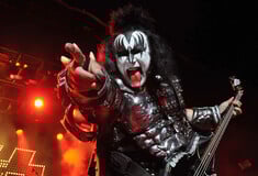 Kiss: «Δε θα πάμε στη Ρωσία» λέει ο Τζιν Σίμονς - «Να ακυρώσουν όλοι τις συναυλίες τους» 