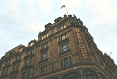 Τα Harrods πουλούσαν «απαγορευμένη» ρωσική βότκα «κάτω από το πάγκο» – «Ήταν λάθος» 