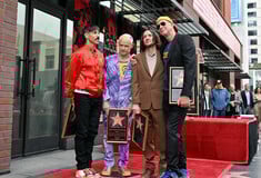 Οι Red Hot Chili Peppers απέκτησαν αστέρι στη Λεωφόρο της Δόξας στο Χόλιγουντ 