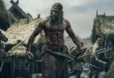 Για το «The Northman» ο Αλεξάντερ Σκάρσγκαρντ έτρωγε 3.700 θερμίδες την ημέρα